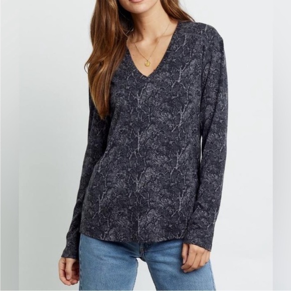Rails Sami Charcoal Snakeskin Top - Picture 1 of 7